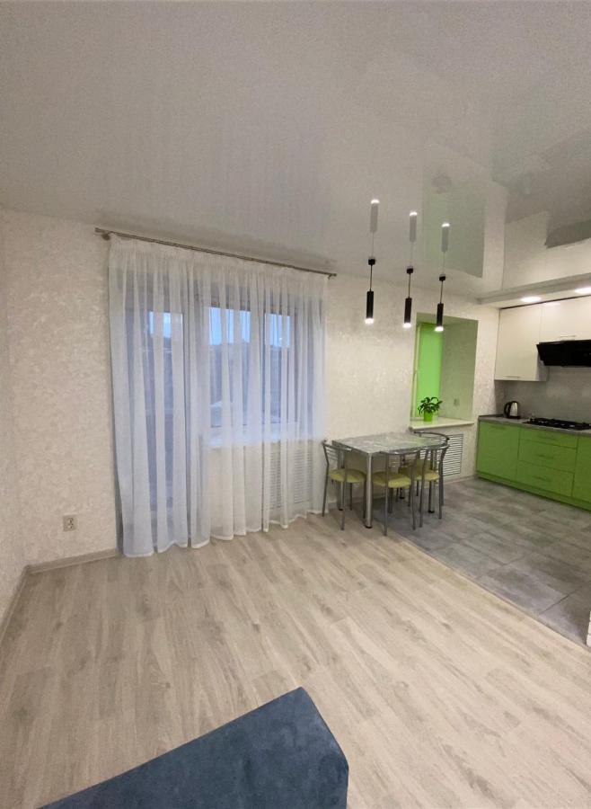 Suite Mira Avenue Center Двухкомнатная Квартира В Центре Возле Тц Цум Чернихив Екстериор снимка